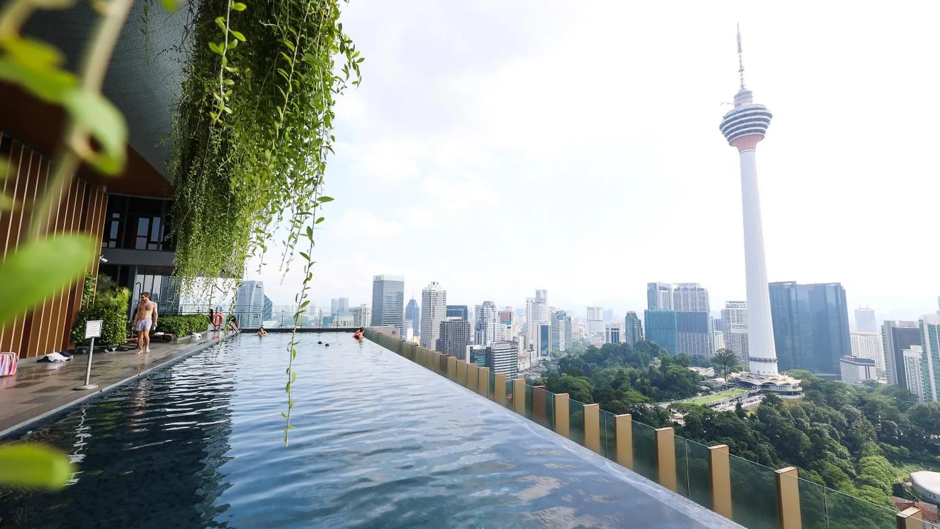 Aparthotel Ceylonz Suites By Mykey Kuala Lumpur